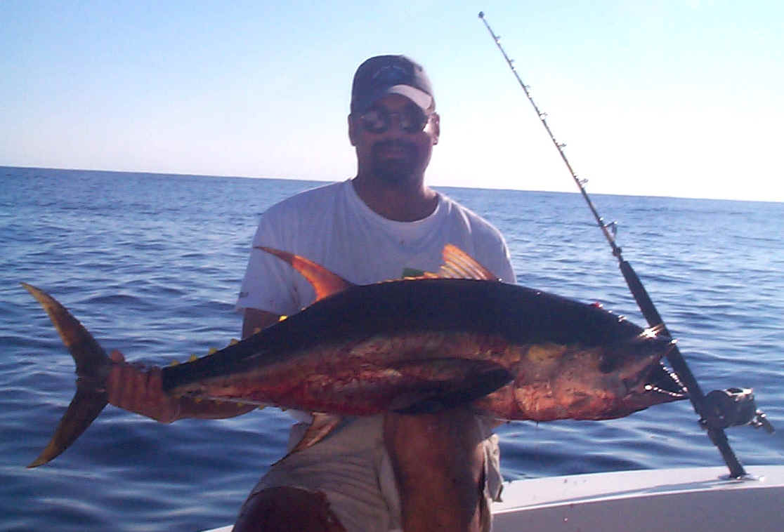 DuaneFishMorning_bright.jpg (156860 bytes)