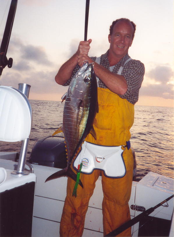 mike_yellowfin2.jpg (67148 bytes)